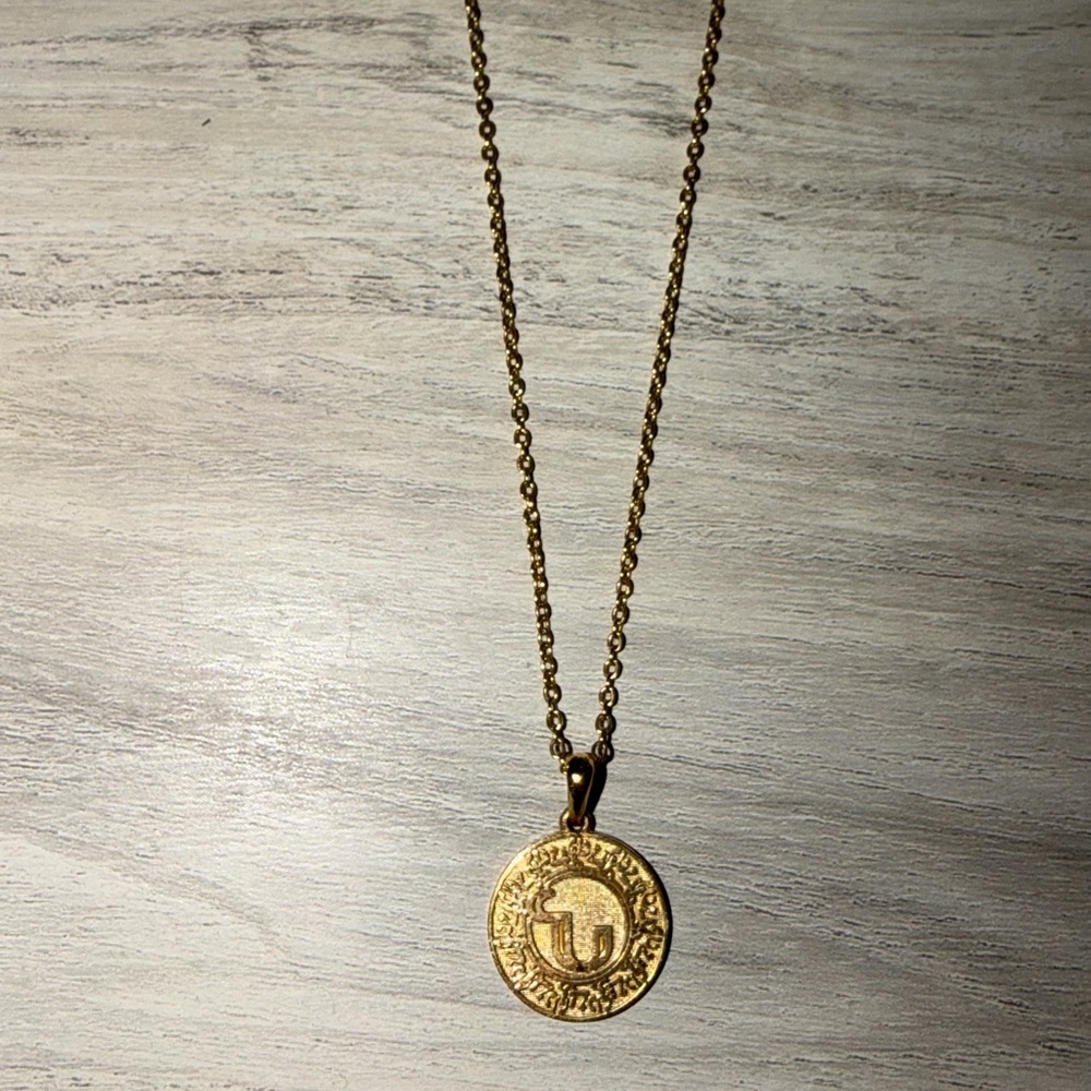 ICELINK Gold PLATED SILVER Pendant Necklace letter N